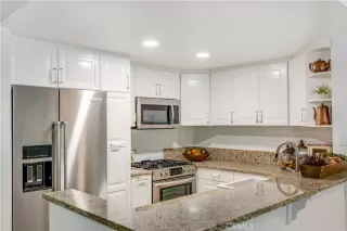 Photo #5: OC24111896 Listing 