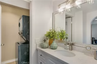 Photo #6: OC24111896 Listing 