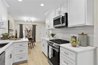 Photo #2: OC24112141 Listing