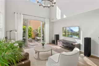 Photo #2: OC24112319 Listing