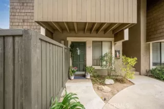 Photo #2: OC24112409 Listing