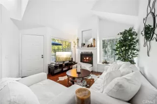 Photo #2: OC24112433 Listing 