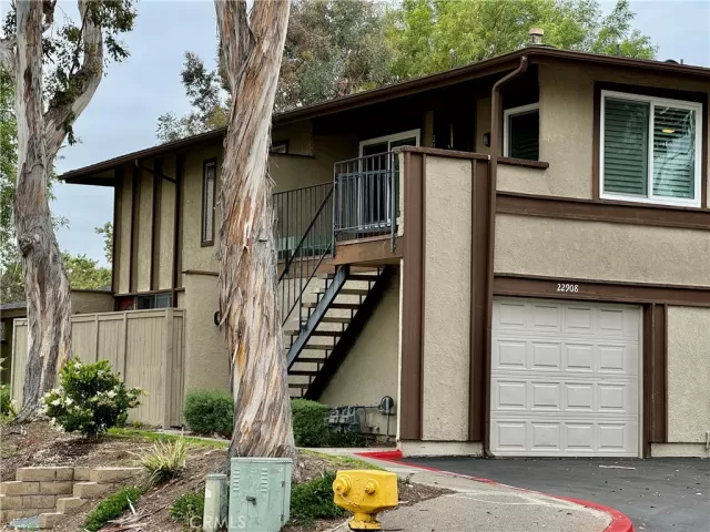 MLS: OC24112628 Condo For Sale