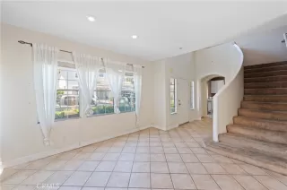 Photo #6: OC24112748 Listing