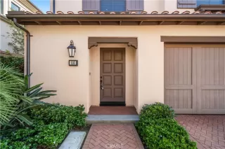 Photo #2: OC24112780 Listing