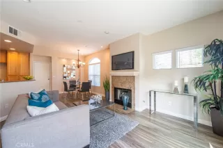 Photo #2: OC24113108 Listing 