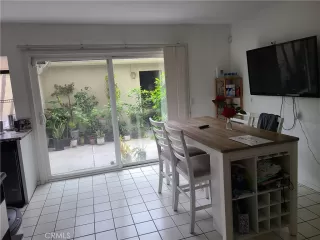 Photo #6: OC24113228 Listing