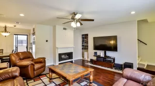 Photo #3: OC24113332 Listing 