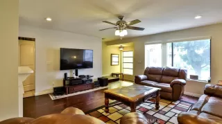 Photo #6: OC24113332 Listing 