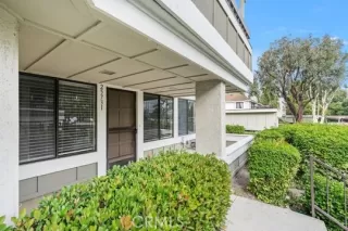 Photo #6: OC24113527 Listing 