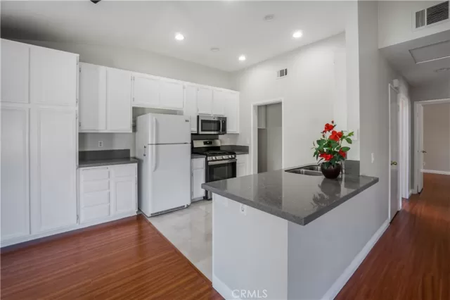 MLS: OC24113810 Condo For Sale
