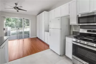 Photo #4: OC24113810 Listing 