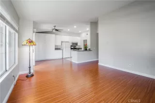 Photo #5: OC24113810 Listing 