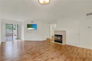 Photo #1: OC24114175 Listing