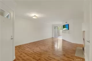 Photo #3: OC24114175 Listing