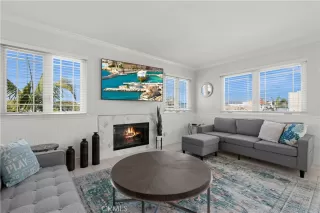 Photo #5: OC24114359 Listing 