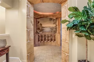 Photo #5: OC24114611 Listing 