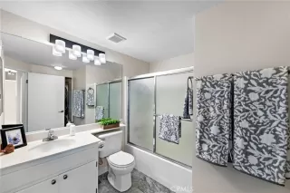 Photo #6: OC24114629 Listing 