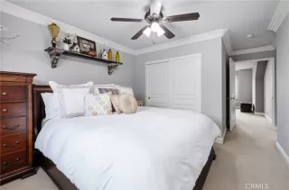 Photo #4: OC24114747 Listing