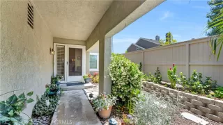 Photo #3: OC24115142 Listing 