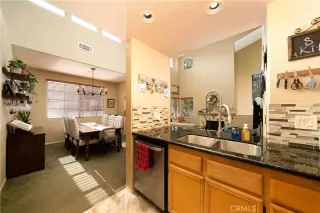 Photo #4: OC24115186 Listing 