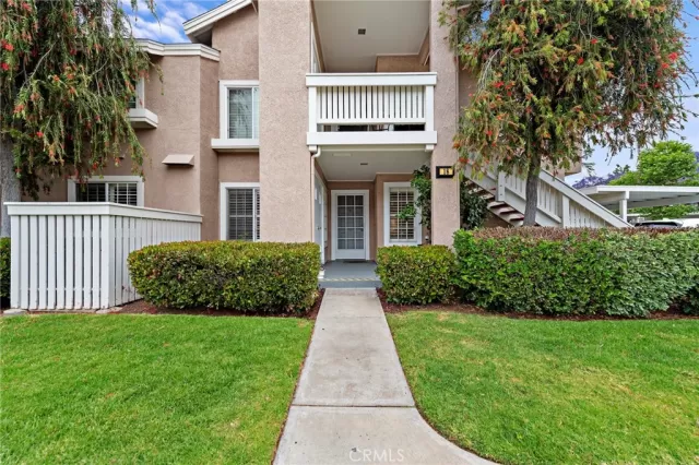 MLS: OC24115243 Condo For Sale