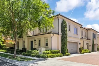 Photo #1: OC24115331 Listing