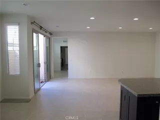 Photo #2: OC24116114 Listing 