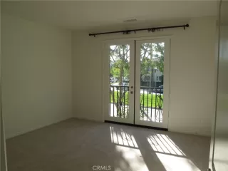 Photo #6: OC24116114 Listing 