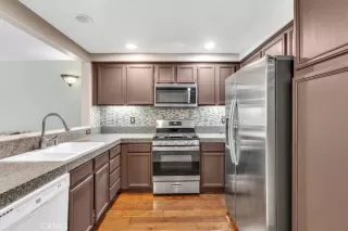 Photo #6: OC24116193 Listing 