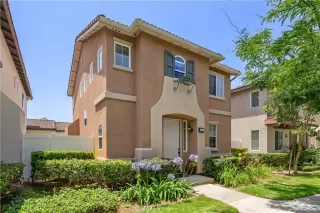 Photo #3: OC24116464 Listing 