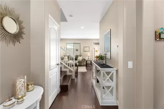 Photo #5: OC24116464 Listing 