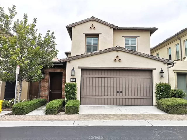 MLS: OC24116470 Condo For Sale