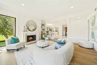 Photo #3: OC24116601 Listing 