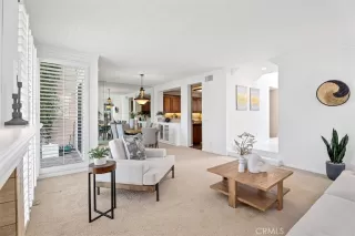 Photo #3: OC24116929 Listing 