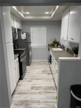 Photo #4: OC24117258 Listing