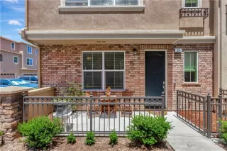 Photo #5: OC24117364 Listing