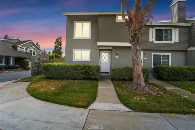 MLS: OC24117419 Condo For Sale