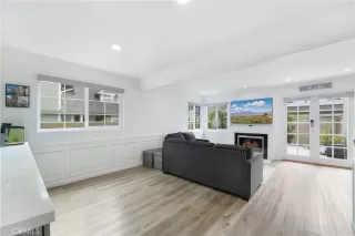 Photo #5: OC24117419 Listing