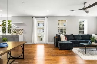 Photo #2: OC24117449 Listing