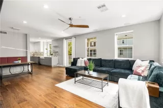 Photo #3: OC24117449 Listing