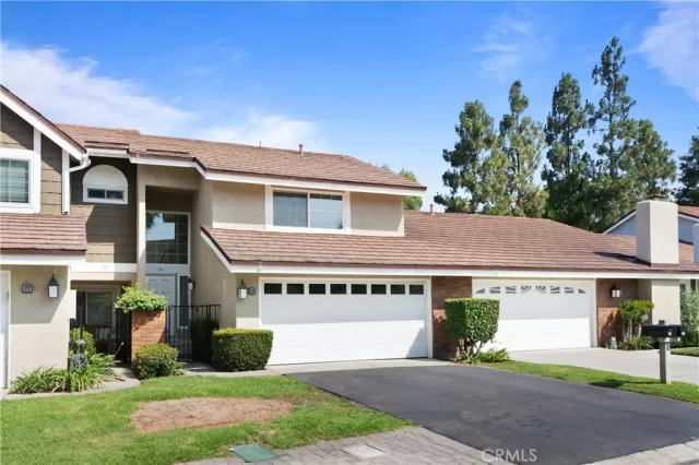 MLS: OC24117456 Condo For Sale