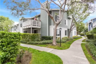 Photo #2: OC24117714 Listing 