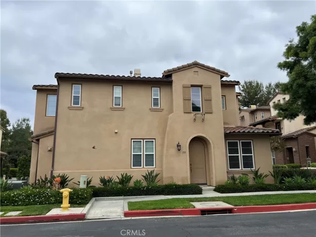 MLS: OC24117950 Condo For Sale