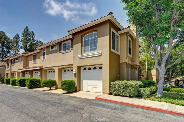 MLS: OC24118040 Condo For Sale