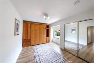 Photo #6: OC24118180 Listing 