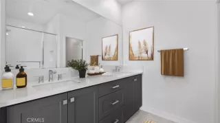 Photo #6: OC24118381 Listing