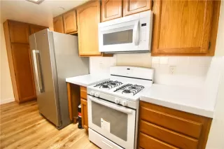 Photo #3: OC24118392 Listing 