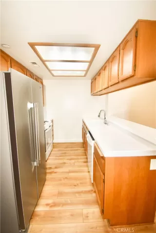 Photo #4: OC24118392 Listing 