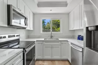 Photo #4: OC24118508 Listing 